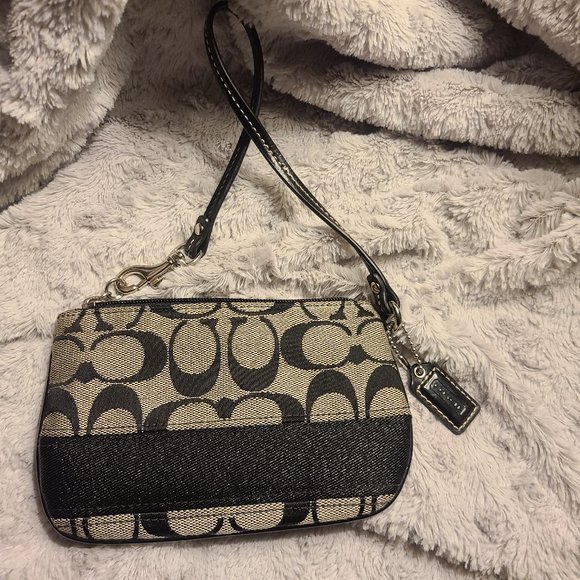 COACH WRISTLET - Picture 2 of 4
